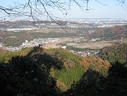 経ヶ岳の下りで唯一明るく見えた場所