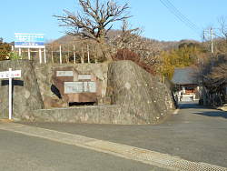 保國寺 右手奥に本堂