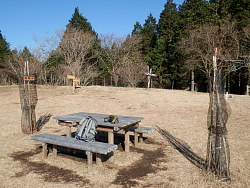 広い山頂