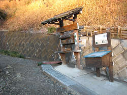 登山口