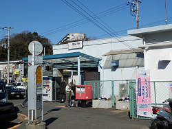 東逗子駅前
