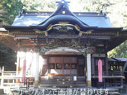 1.社殿 2.彫刻拡大