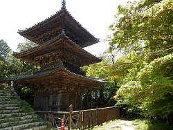 三重塔