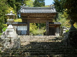 桑実寺山門