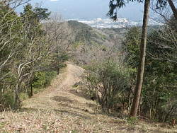 土塁歩き