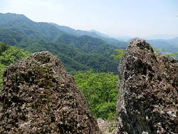 二つの岩、勝手に展望台と言う